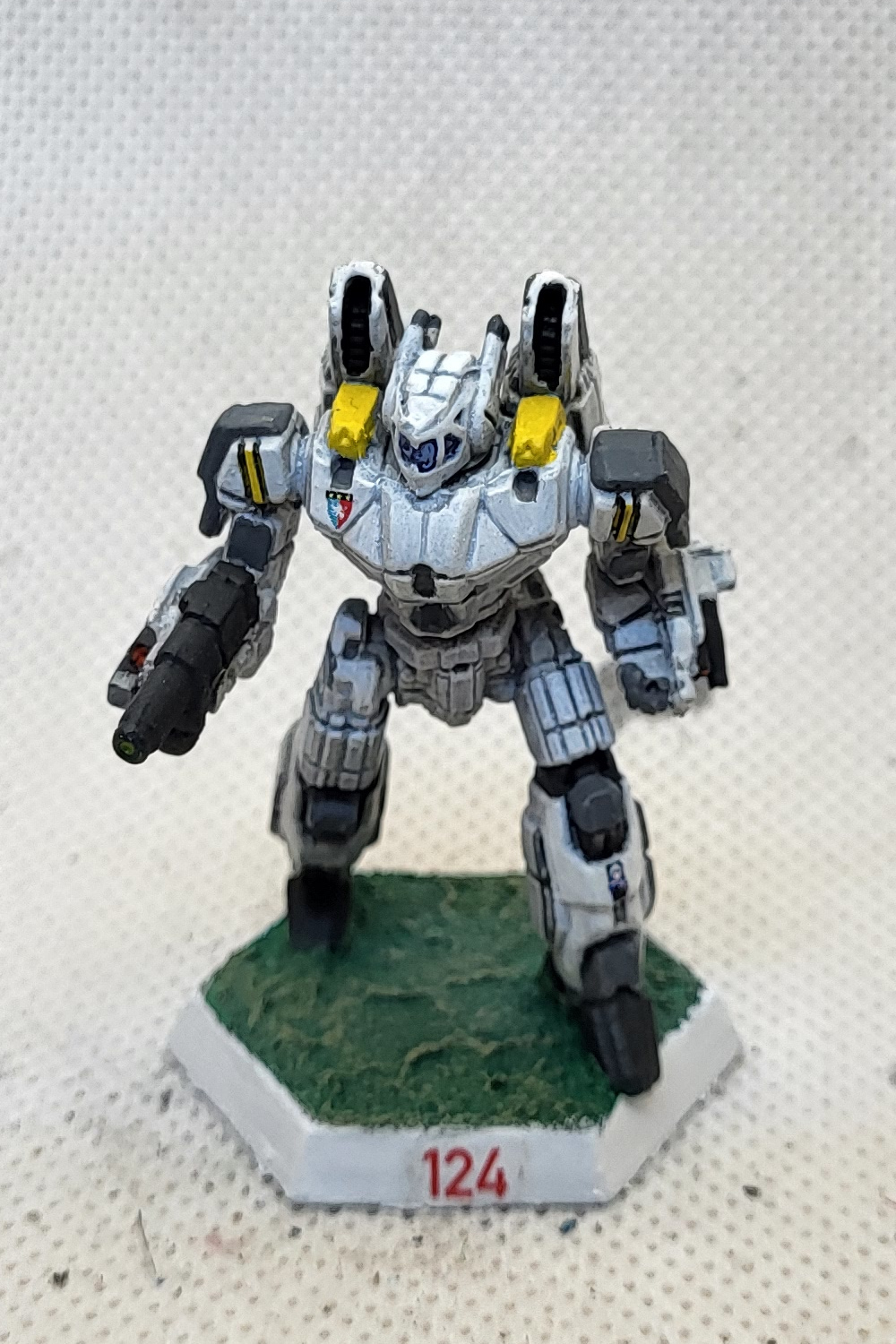 124_Phoenix_Hawk_PHX-1bC